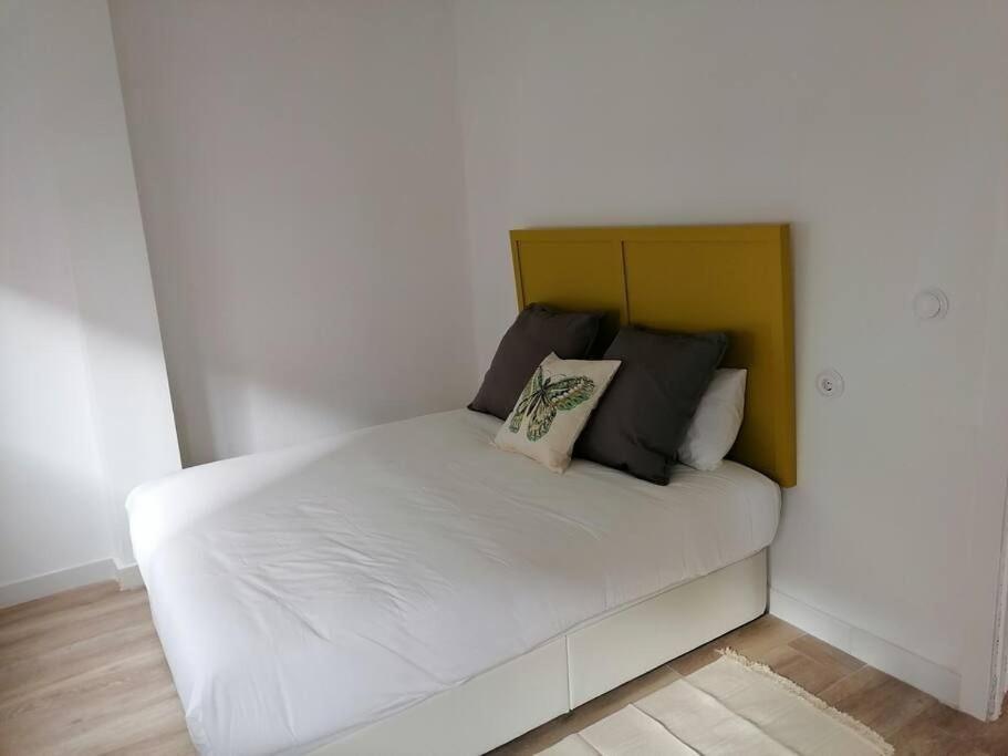 Apartamento Completamente Equipado Centro Ferrol Eksteriør billede
